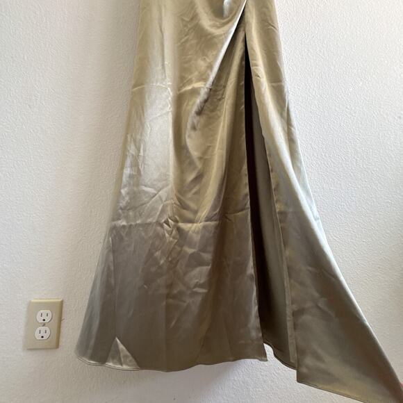 Birdy Grey New Catherine Shiny Satin Moss Green Large Dress - Picture 6 of 16